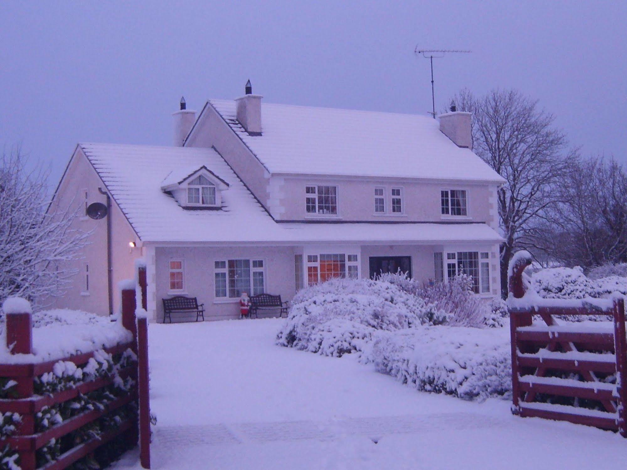 Lake Avenue House Ballyconnell  Exteriör bild