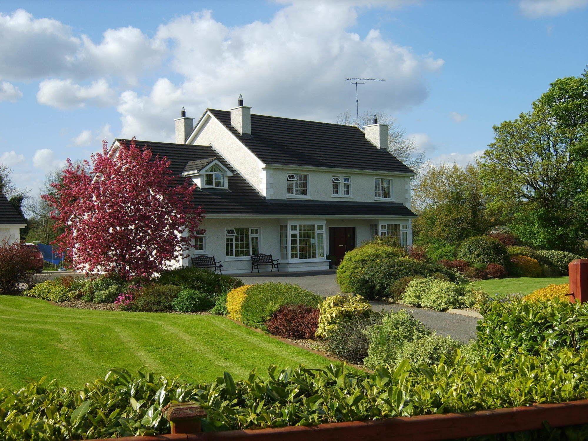 Lake Avenue House Ballyconnell  Exteriör bild